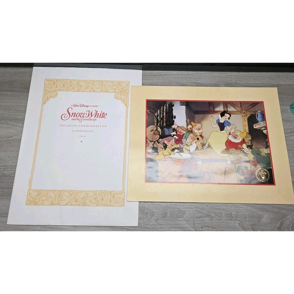 Vintage 1994 Disney Store Exclusive Snow White and the Seven Dwarfs Lithograph
